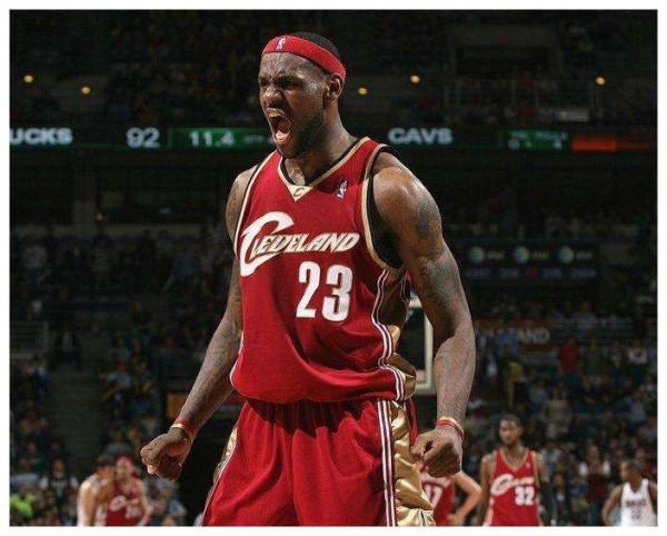 強如詹姆斯生涯也有瑕疵，細數詹皇生涯僅有的十場得分未上雙比賽