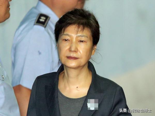 有錢真能為所欲為？財閥集體逼宮，被三星控制的韓國到底有多慘？