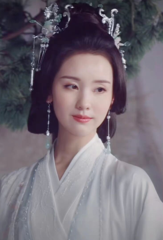 敦煌國風，病嬌魔神，百變仙女，含醜量為0的《長月燼明》太上頭