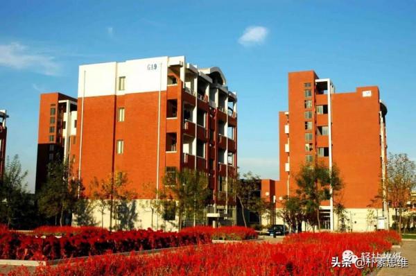 別人笑我太瘋顛,我笑別人看不穿 別人笑我太瘋顛,我笑別人看不穿