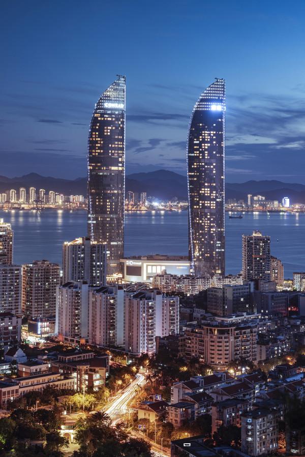 未來全球超級摩天雙子塔——KL引領,深邕渝築滬昆洪杭廈銀入圍 未來全球超級摩天雙子塔——KL引領,深邕渝築滬昆洪杭廈銀入圍