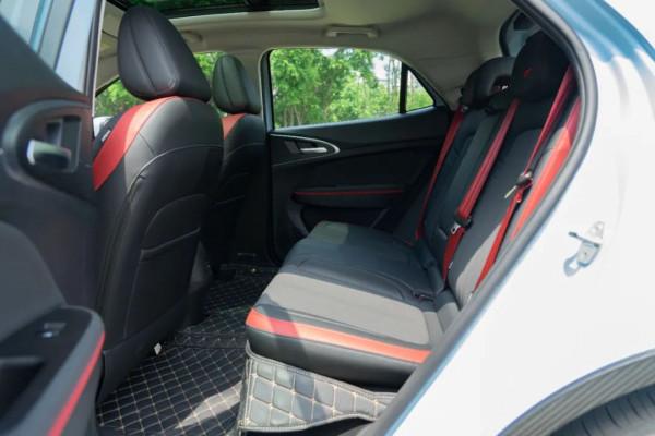 試駕尤拉好貓GT，好看又好開，殺手鐧真不少