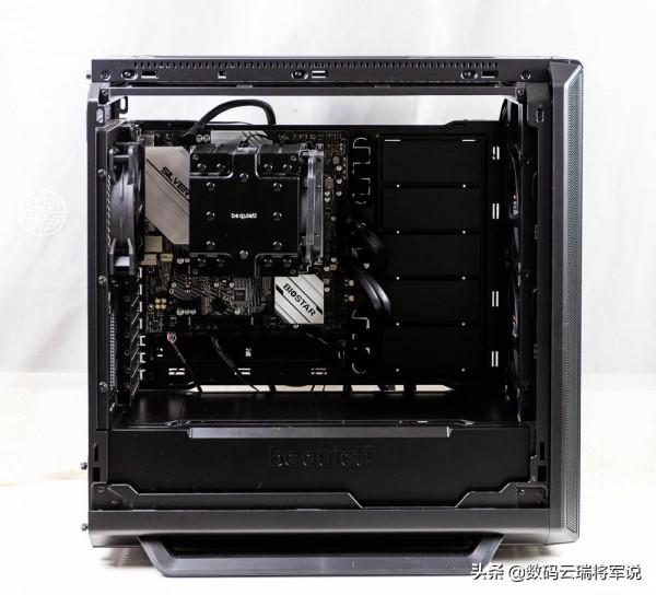 全模組化設計的靜音側透機箱——SILENT BASE 802 機箱黑色版輕體驗 全模組化設計的靜音側透機箱——SILENT BASE 802 機箱黑色版輕體驗