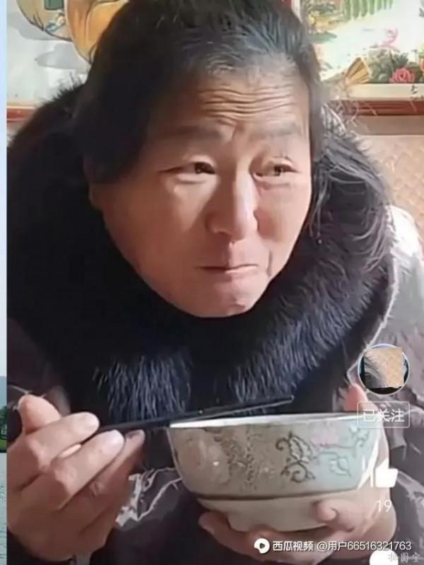 最愛流食的大衣哥 最愛流食的大衣哥