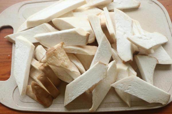 天氣冷,要多吃的一道家常菜,好吃下飯更營養,每週必吃一次 天氣冷,要多吃的一道家常菜,好吃下飯更營養,每週必吃一次