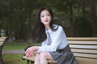 馮琳 未來主持界的新星 人美氣質甜