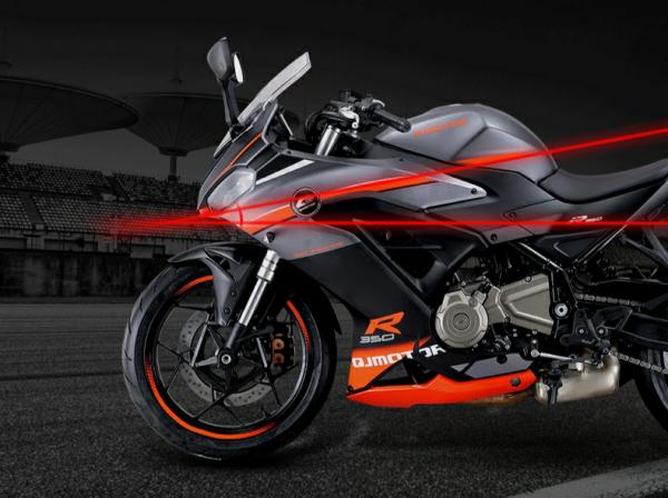 想換車了，喜歡仿賽，阿普利亞GPR250和QJ賽350，如何選？