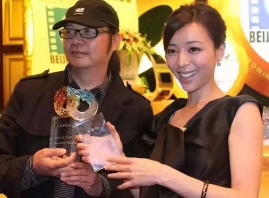 10位風韻猶存至今未婚的大齡內地女星,各有各的苦衷 10位風韻猶存至今未婚的大齡內地女星,各有各的苦衷