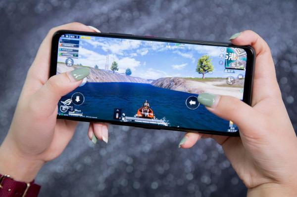 ROG5s 8+128G版即將首發,下半年最值得入手的驍龍888 Plus旗艦? ROG5s 8+128G版即將首發,下半年最值得入手的驍龍888 Plus旗艦?