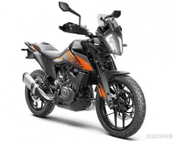 KTM 390 ADV迎來首次更新,升級電控、最佳化輪轂,還有賽道版花 KTM 390 ADV迎來首次更新,升級電控、最佳化輪轂,還有賽道版花