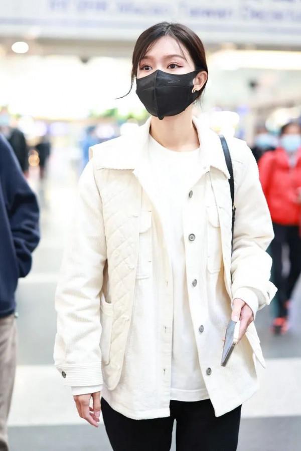 保暖又好看的機場街拍，文詠珊喬欣好難選