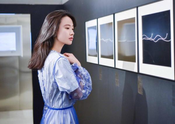 李夢的“消失”，是娛樂圈的“悲哀”，還是資本家的犧牲品？