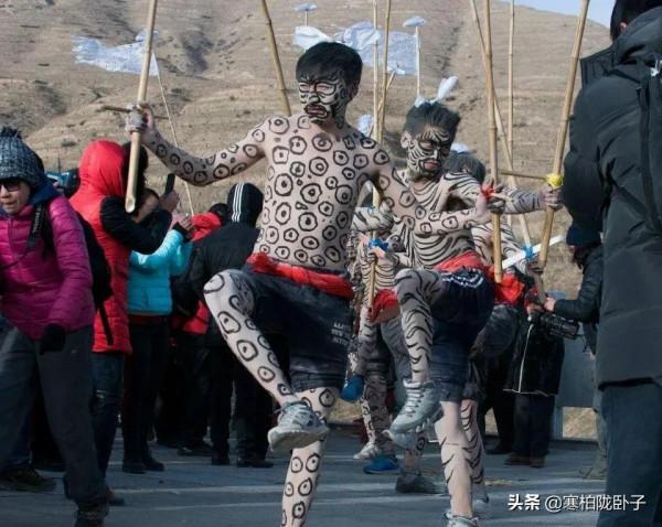 古老而神秘的於菟究竟是什麼?它在青海土族中是怎樣的一種存在? 古老而神秘的於菟究竟是什麼?它在青海土族中是怎樣的一種存在?