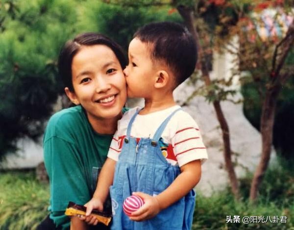 《圍城》主演現狀：有4人離世，有人輸天價官司退圈，女一變公知