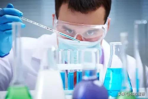 新冠病毒肆虐之際，有人卻在與病毒展開深度合作？