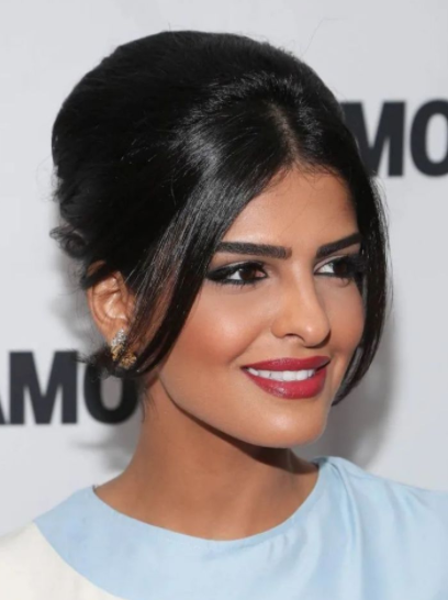 沙特前王妃:烏髮如雲的中東美人,嫁大28歲王子,不穿黑袍不遮面 沙特前王妃:烏髮如雲的中東美人,嫁大28歲王子,不穿黑袍不遮面