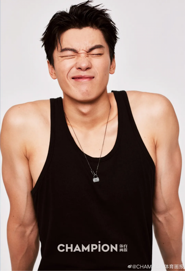 軟萌弟弟變成漫撕肌肉帥哥？這些男星健身後的身材太迷人了