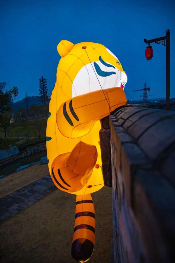 虎虎生威、龍騰虎躍,快來江北打卡萌虎 虎虎生威、龍騰虎躍,快來江北打卡萌虎