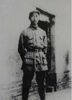 元帥徐向前長征路上帶一隻猴，這寵物一般人養不了