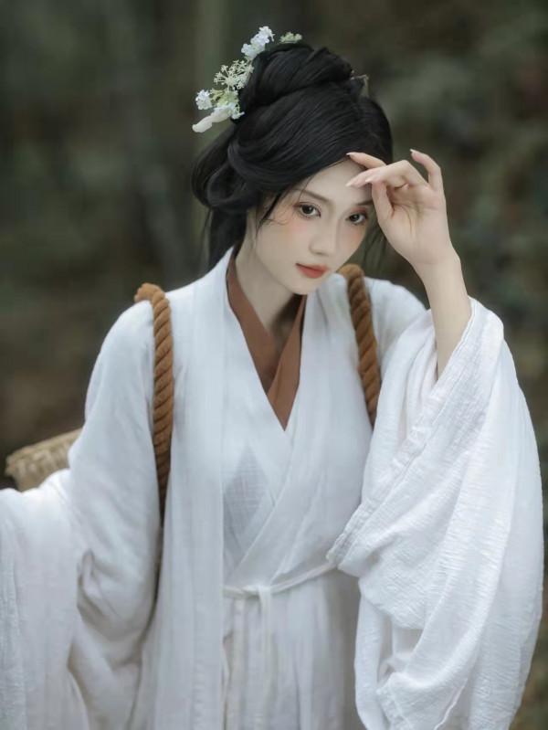 OOTD｜“林深時見鹿 海藍時見鯨 夢醒時見你”古裝風