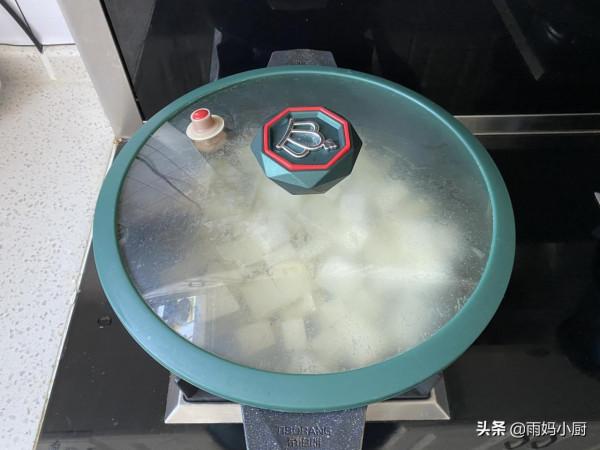 山東家常菜蝦仁豆腐的家常做法,簡單快手又補鈣,鮮香美味又營養 山東家常菜蝦仁豆腐的家常做法,簡單快手又補鈣,鮮香美味又營養