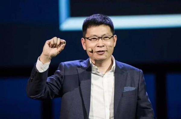 鴻蒙系統&plus;7nm晶片&plus;AI三攝，跌至1198元，華為5G手機