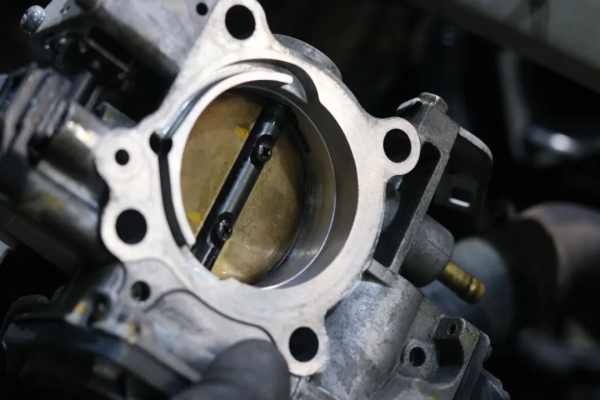 「情懷玩車」2005年老款CRV翻新復活日記,至死返生,終成神話 「情懷玩車」2005年老款CRV翻新復活日記,至死返生,終成神話