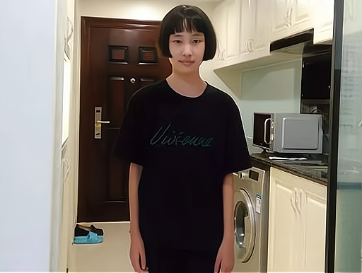 廣東女神童火了，7歲讀初一，12歲考上浙大學醫，父母思想很開放