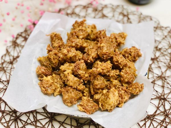 炸丸子別總加蔬菜和肉，教你河南特色“貓頭丸”，一口一個嘎嘣脆