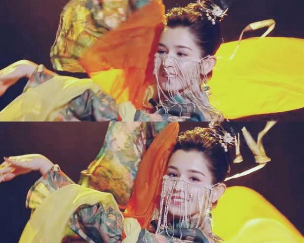 哈尼克孜就像是一個落入凡間的精靈 哈尼克孜就像是一個落入凡間的精靈