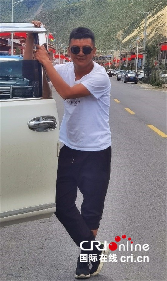 (雪域新顏)西藏放牛娃的春天 (雪域新顏)西藏放牛娃的春天