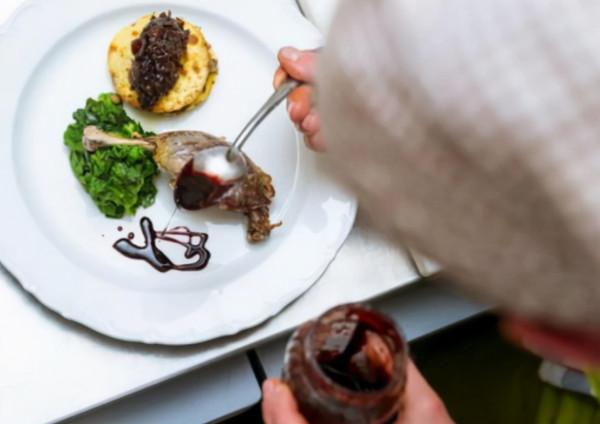 3要給胃貼上“保護膜”，增強黏膜屏障，抗炎抗氧化，防治胃潰瘍