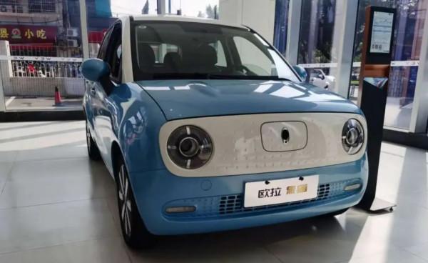 對燃油車影響最大的是10萬以下的電動車，不信看銷量