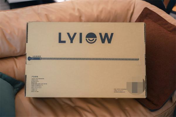 賞心悅耳的音箱,Lyiew Pro3沉浸式情緒歌詞懸浮字幕藍芽音箱 賞心悅耳的音箱,Lyiew Pro3沉浸式情緒歌詞懸浮字幕藍芽音箱