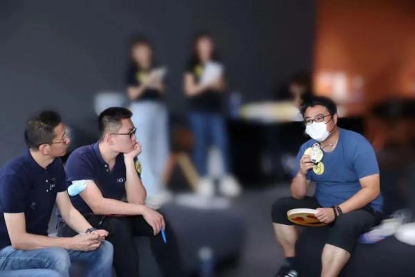 聽說，被窩搞了件大事兒