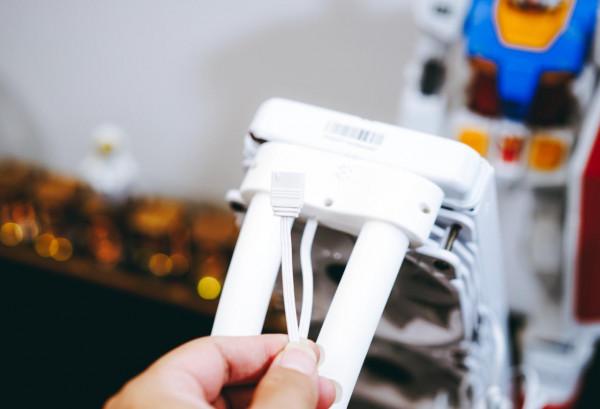 能壓住不關AVX512的i7 11700K!這款喬思伯水冷的秘訣是RGB水管? 能壓住不關AVX512的i7 11700K!這款喬思伯水冷的秘訣是RGB水管?