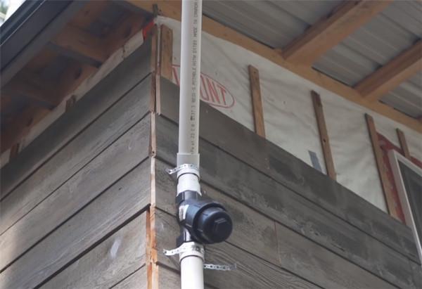 一對夫婦在荒島上住2年,蓋起10㎡蝸居,“離網”的日子簡單快樂 一對夫婦在荒島上住2年,蓋起10㎡蝸居,“離網”的日子簡單快樂