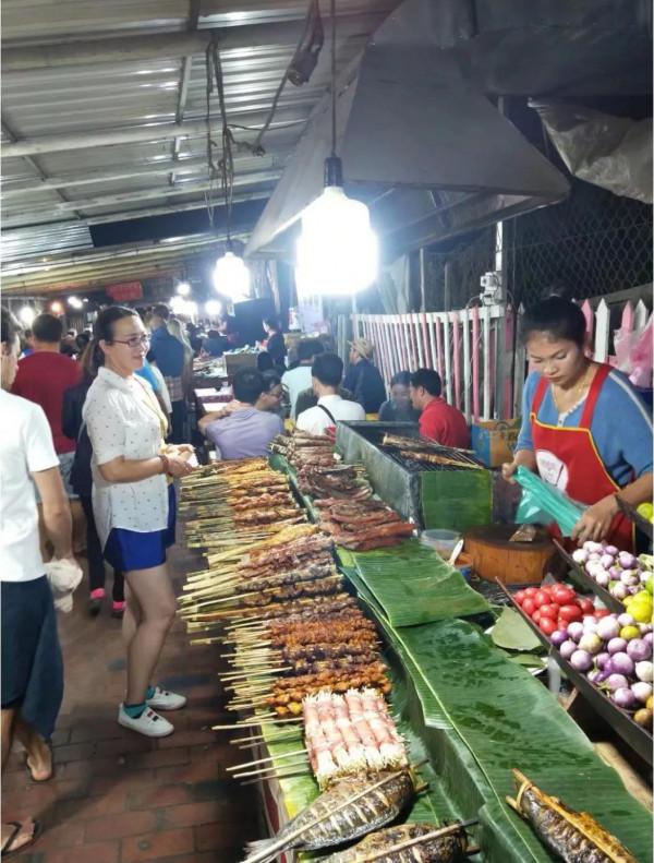 寮國的琅勃拉邦--一個值得駐足慢行的地方