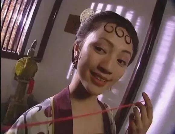 “靠臉吃飯”的女明星，美與醜全在造型師的一念之間，真是太慘了