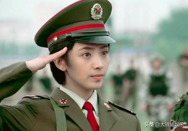 矯揉造作就別演軍旅劇了,這8位女星告訴你,什麼叫颯爽軍人氣質 矯揉造作就別演軍旅劇了,這8位女星告訴你,什麼叫颯爽軍人氣質