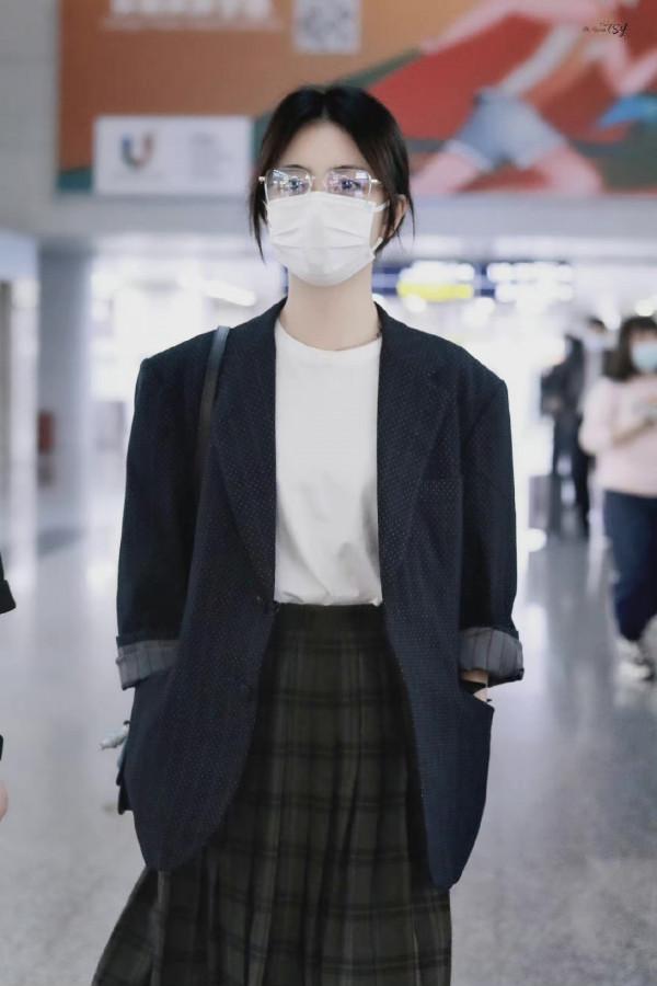 譚松韻：怎麼這麼有少女感