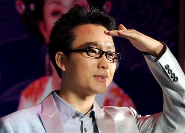 京劇大師梅葆玖評價李玉剛：打著梅蘭芳旗號，卻是博人一笑的小丑