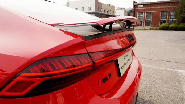 3.6秒破百 獨樂不如眾樂 DP試駕全新奧迪RS7