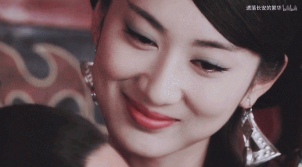 化煙燻妝就是黑化?這5位演員告訴你,10年前黑化是什麼水平 化煙燻妝就是黑化?這5位演員告訴你,10年前黑化是什麼水平