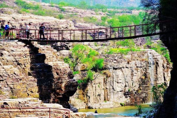 河南熱門旅遊景點 紅旗渠旅遊攻略 低音號免費語音導遊 河南熱門旅遊景點 紅旗渠旅遊攻略 低音號免費語音導遊