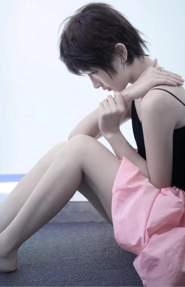 周冬雨看時間長了,也挺耐看 周冬雨看時間長了,也挺耐看