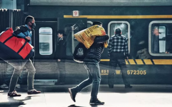 薇婭的13億罰款，道盡了我們的悲涼。如今我們努力真的還有意義嗎