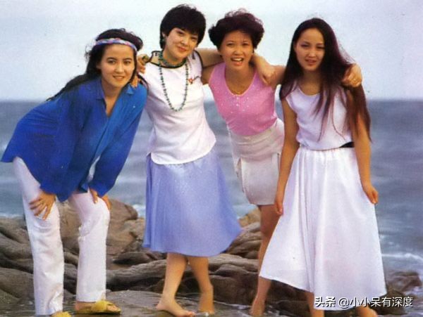 胡澤紅近況，她身材略有些發福，但依舊可以看出當年惜春的影子