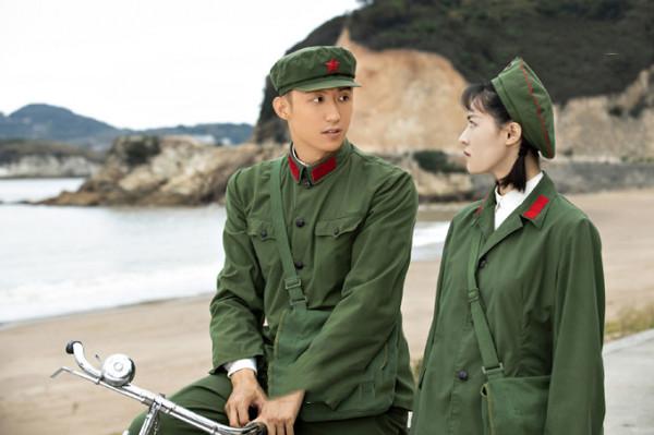 王牌部隊：獨立團“團長”和政委重聚，劇中的軍人都是什麼級別？