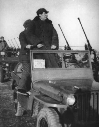 57年彭德懷邀楊至成去中南海，毛主席見到他後：你怎麼不來看我呢